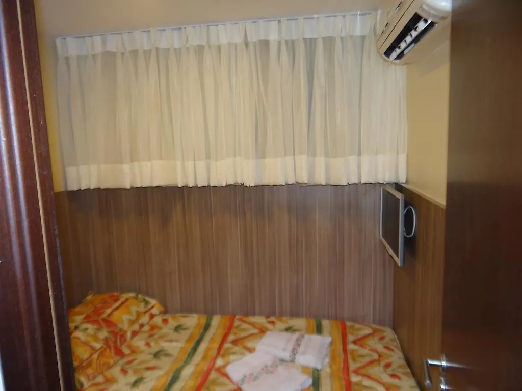 Apartamento 17º Andar Beira Mar Com 2 Quartos Fortaleza  Brazil
