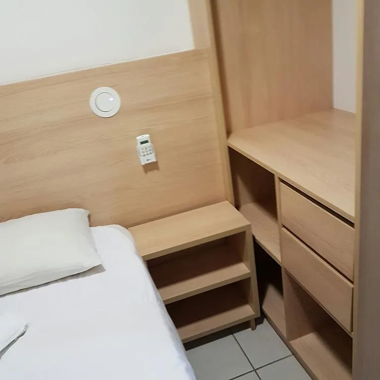 Apartamento 17º Andar Beira Mar Com 2 Quartos Fortaleza